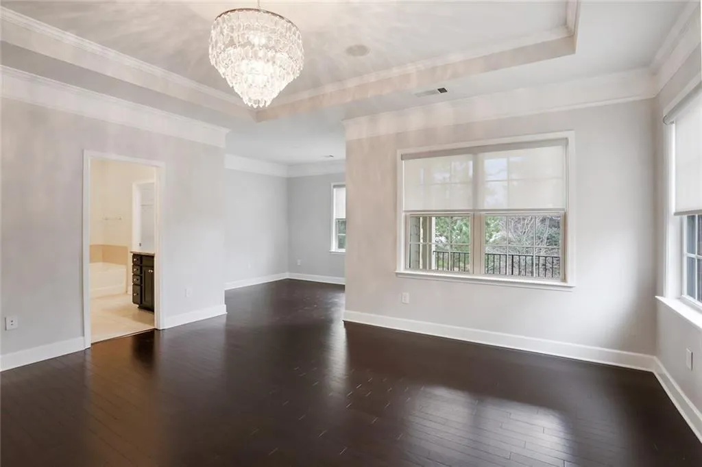 107 Beverly Place, Sandy Springs, Georgia 30328, 3 Bedrooms Bedrooms, ,3 BathroomsBathrooms,Residential,Sold,107 Beverly Place,7013752