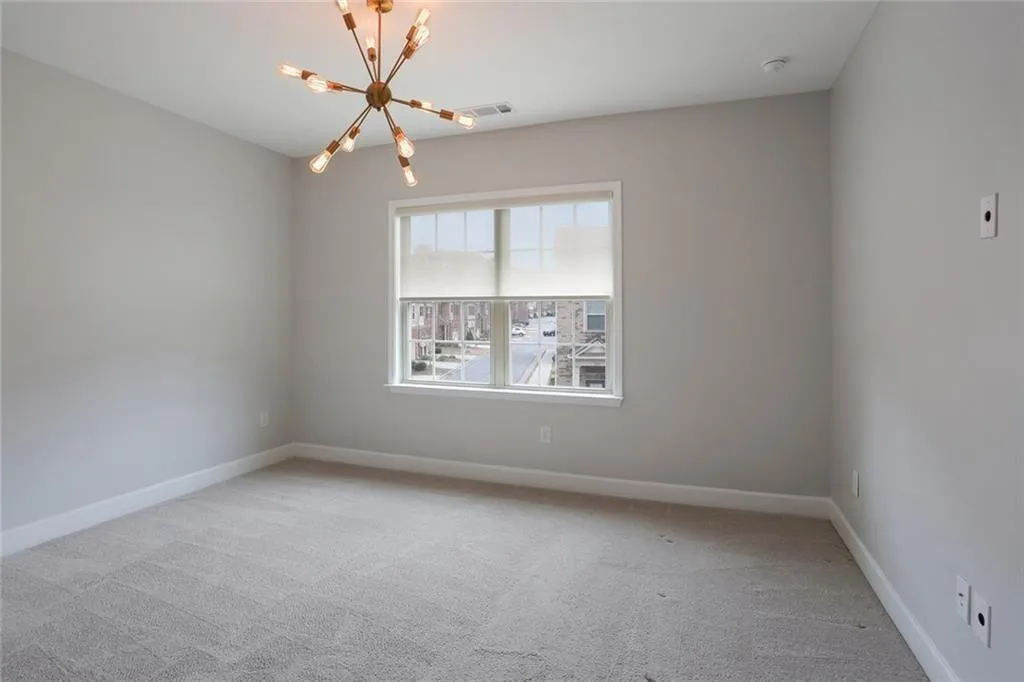 107 Beverly Place, Sandy Springs, Georgia 30328, 3 Bedrooms Bedrooms, ,3 BathroomsBathrooms,Residential,Sold,107 Beverly Place,7013752
