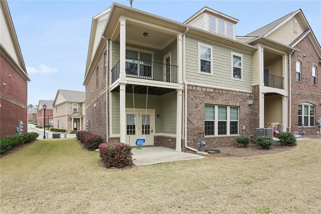 107 Beverly Place, Sandy Springs, Georgia 30328, 3 Bedrooms Bedrooms, ,3 BathroomsBathrooms,Residential,Sold,107 Beverly Place,7013752