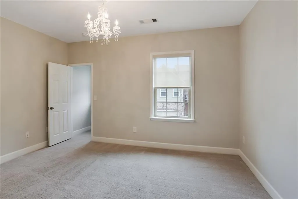 107 Beverly Place, Sandy Springs, Georgia 30328, 3 Bedrooms Bedrooms, ,3 BathroomsBathrooms,Residential,Sold,107 Beverly Place,7013752