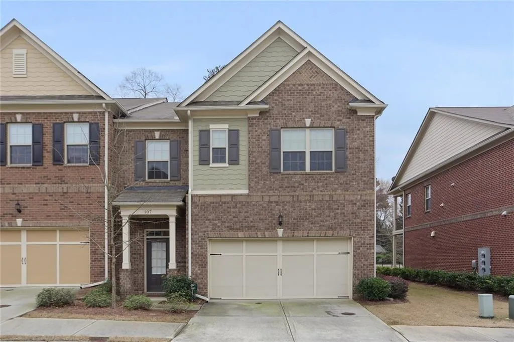 107 Beverly Place, Sandy Springs, Georgia 30328, 3 Bedrooms Bedrooms, ,3 BathroomsBathrooms,Residential,Sold,107 Beverly Place,7013752