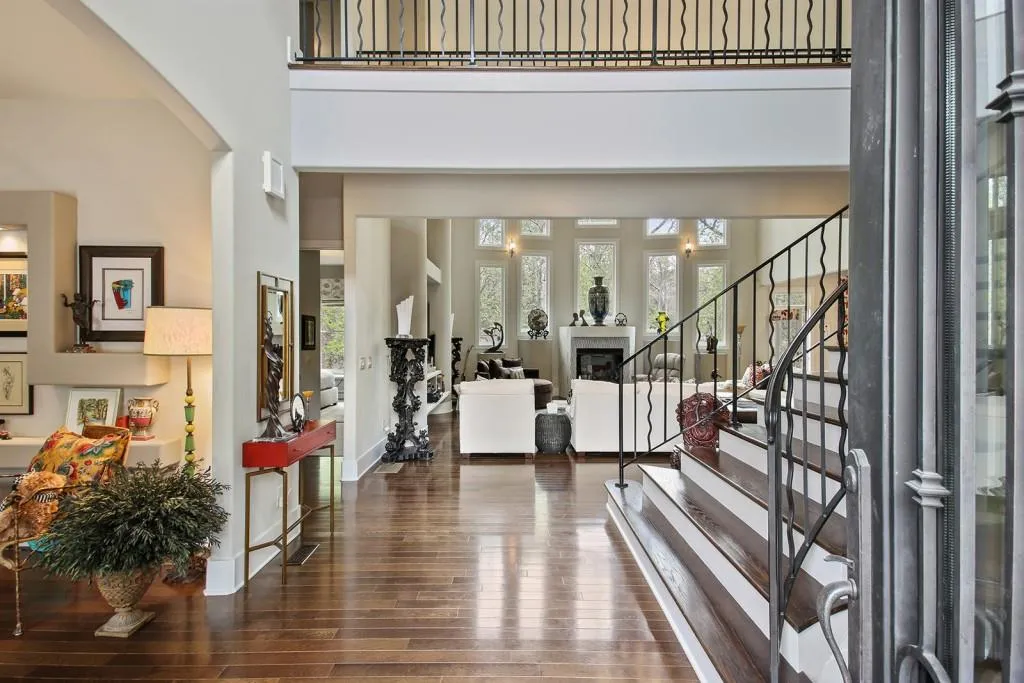 5163 Northland Drive, Sandy Springs, Georgia 30342, 5 Bedrooms Bedrooms, ,6 BathroomsBathrooms,Residential,Sold,5163 Northland Drive,5995131