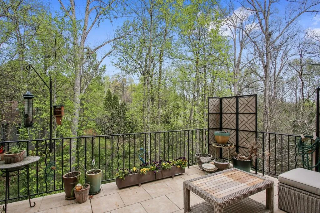 5163 Northland Drive, Sandy Springs, Georgia 30342, 5 Bedrooms Bedrooms, ,6 BathroomsBathrooms,Residential,Sold,5163 Northland Drive,5995131