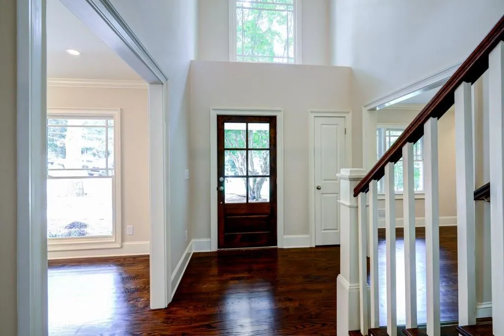 520 Valley Green Drive Ne, Atlanta, Georgia 30342, 5 Bedrooms Bedrooms, ,5 BathroomsBathrooms,Residential,Sold,520 Valley Green Drive Ne,5548042