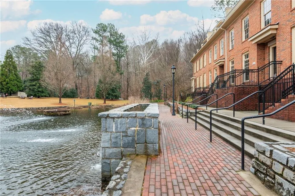 1415 River Vista Drive, Atlanta, Georgia 30339, 3 Bedrooms Bedrooms, 0 ,3 BathroomsBathrooms,Residential,For Sale,1415 River Vista Drive,7731509