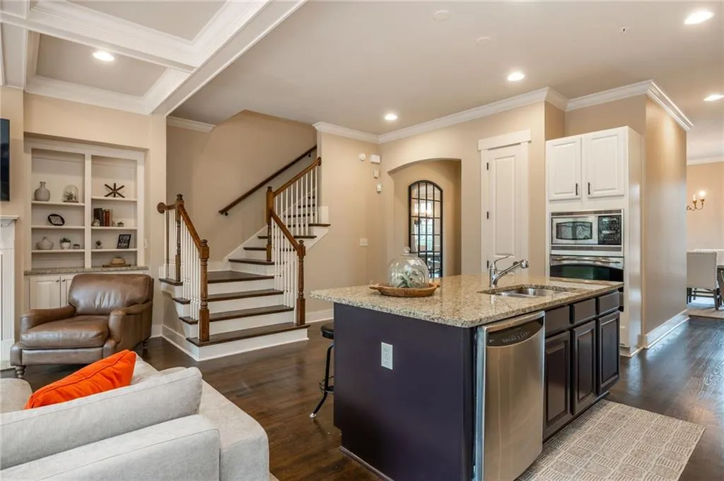 1415 River Vista Drive, Atlanta, Georgia 30339, 3 Bedrooms Bedrooms, 0 ,3 BathroomsBathrooms,Residential,For Sale,1415 River Vista Drive,7731509