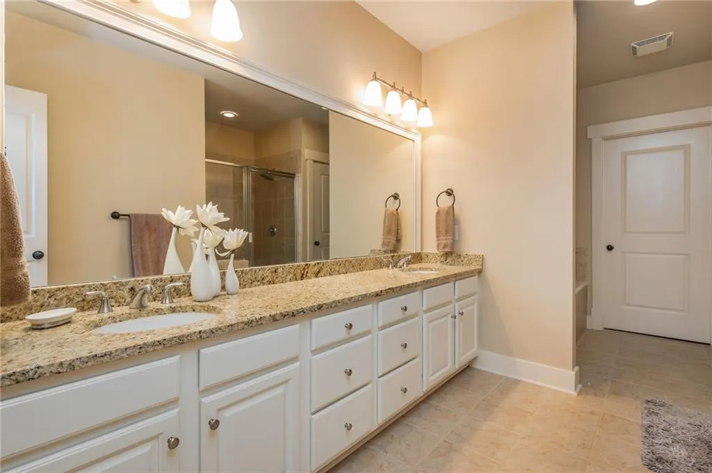 1415 River Vista Drive, Atlanta, Georgia 30339, 3 Bedrooms Bedrooms, 0 ,3 BathroomsBathrooms,Residential,For Sale,1415 River Vista Drive,7731509