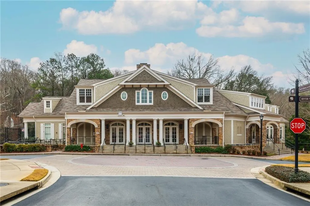 1415 River Vista Drive, Atlanta, Georgia 30339, 3 Bedrooms Bedrooms, 0 ,3 BathroomsBathrooms,Residential,For Sale,1415 River Vista Drive,7731509