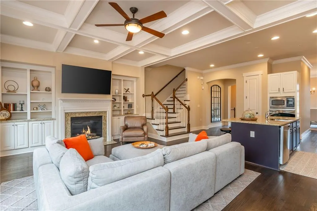 1415 River Vista Drive, Atlanta, Georgia 30339, 3 Bedrooms Bedrooms, 0 ,3 BathroomsBathrooms,Residential,For Sale,1415 River Vista Drive,7731509