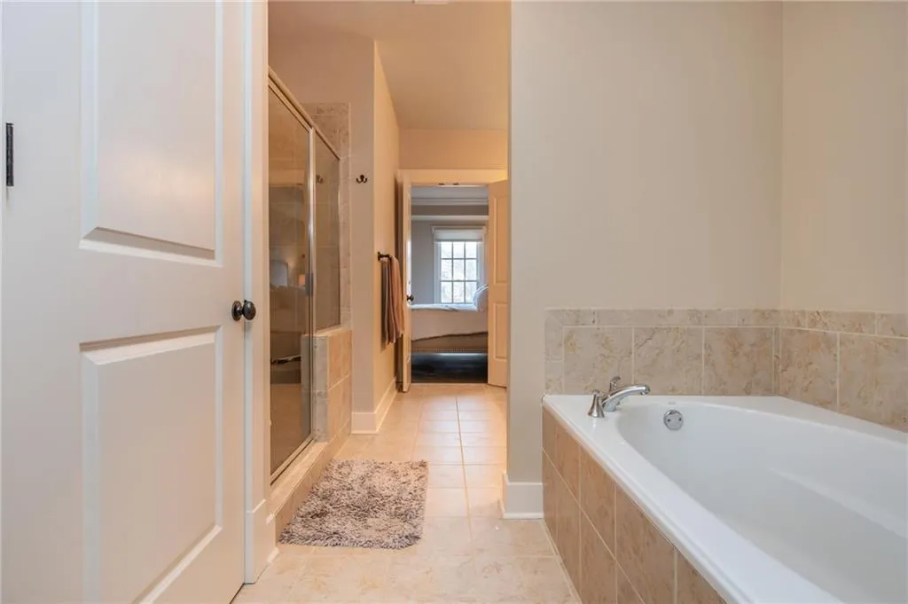 1415 River Vista Drive, Atlanta, Georgia 30339, 3 Bedrooms Bedrooms, 0 ,3 BathroomsBathrooms,Residential,For Sale,1415 River Vista Drive,7731509