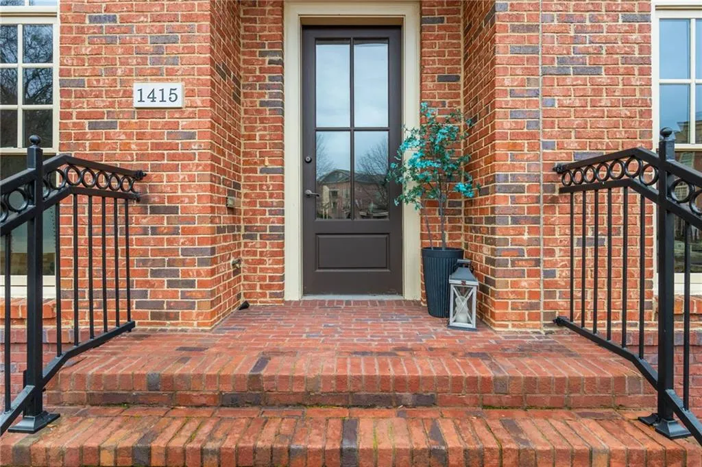 1415 River Vista Drive, Atlanta, Georgia 30339, 3 Bedrooms Bedrooms, ,3 BathroomsBathrooms,Residential,For Sale,1415 River Vista Drive,7731509