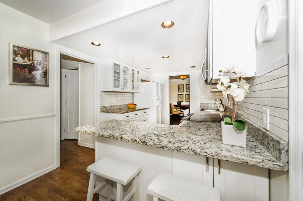 305 Forest Valley Court, Atlanta, Georgia 30342, 4 Bedrooms Bedrooms, ,2 BathroomsBathrooms,Residential,Sold,305 Forest Valley Court,5987823