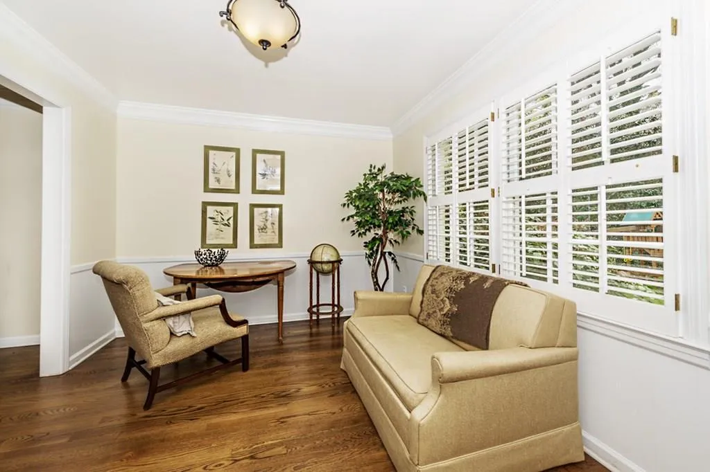 305 Forest Valley Court, Atlanta, Georgia 30342, 4 Bedrooms Bedrooms, ,2 BathroomsBathrooms,Residential,Sold,305 Forest Valley Court,5987823