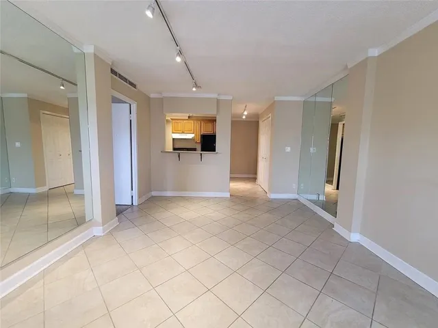 2285 Peachtree Road Ne, Atlanta, Georgia 30309