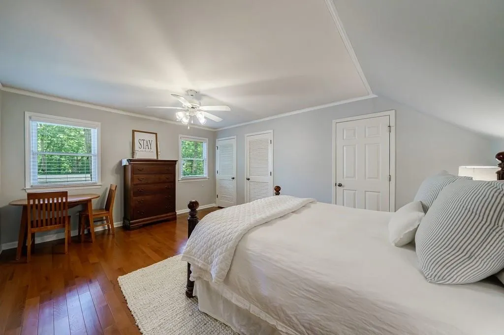 175 Old College Way, Sandy Springs, Georgia 30328, 5 Bedrooms Bedrooms, ,3 BathroomsBathrooms,Residential,Sold,175 Old College Way,7223747