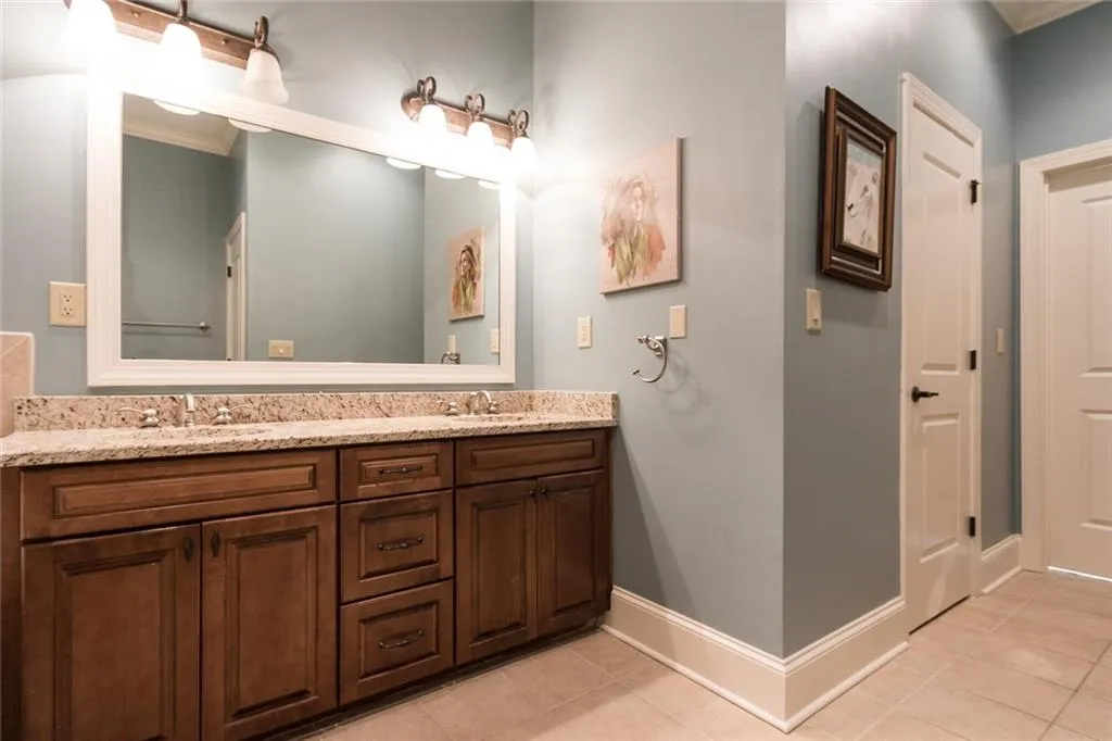 6093 City Walk Lane, Atlanta, Georgia 30328, 3 Bedrooms Bedrooms, ,3 BathroomsBathrooms,Residential,Sold,6093 City Walk Lane,5628689