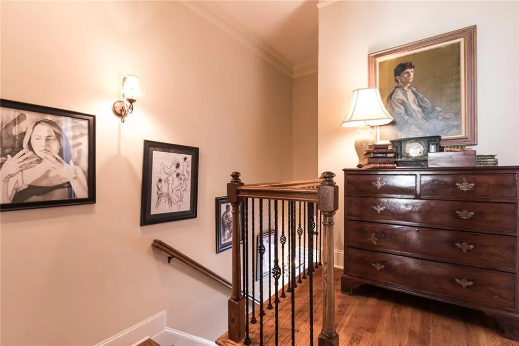 6093 City Walk Lane, Atlanta, Georgia 30328, 3 Bedrooms Bedrooms, ,3 BathroomsBathrooms,Residential,Sold,6093 City Walk Lane,5628689