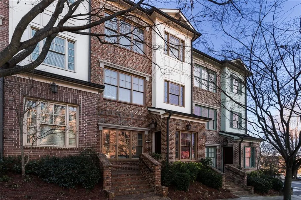 6093 City Walk Lane, Atlanta, Georgia 30328, 3 Bedrooms Bedrooms, ,3 BathroomsBathrooms,Residential,Sold,6093 City Walk Lane,5628689