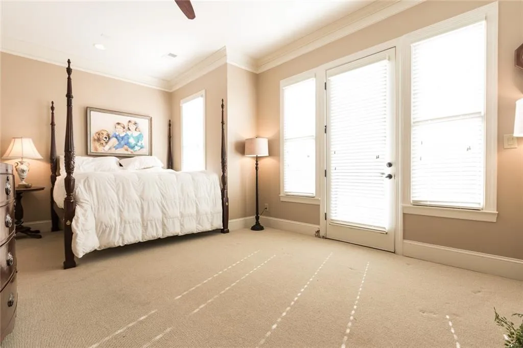 6093 City Walk Lane, Atlanta, Georgia 30328, 3 Bedrooms Bedrooms, ,3 BathroomsBathrooms,Residential,Sold,6093 City Walk Lane,5628689
