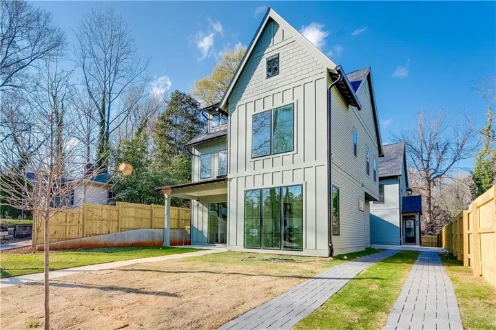 1239 Plaza Avenue Sw Unit B, Atlanta, Georgia 30310
