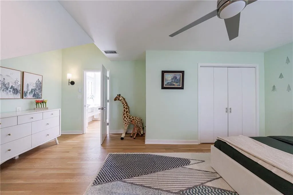 2840 Alpine Road, Atlanta, Georgia 30305, 5 Bedrooms Bedrooms, ,4 BathroomsBathrooms,Residential,For Sale,2840 Alpine Road,7649815
