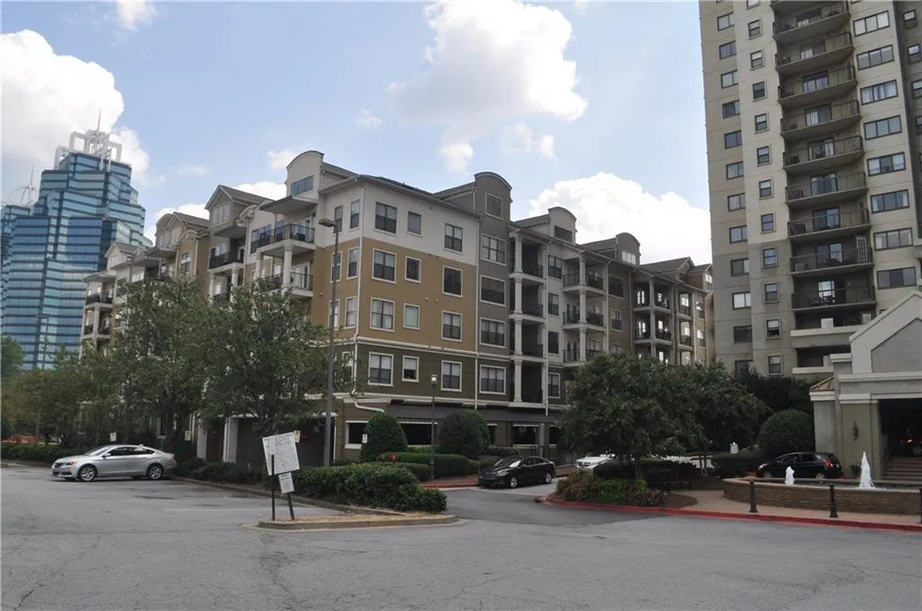 799 Hammond Drive Unit 404, Sandy Springs, Georgia 30328, 2 Bedrooms Bedrooms, ,2 BathroomsBathrooms,Residential,Sold,799 Hammond Drive Unit 404,5974615