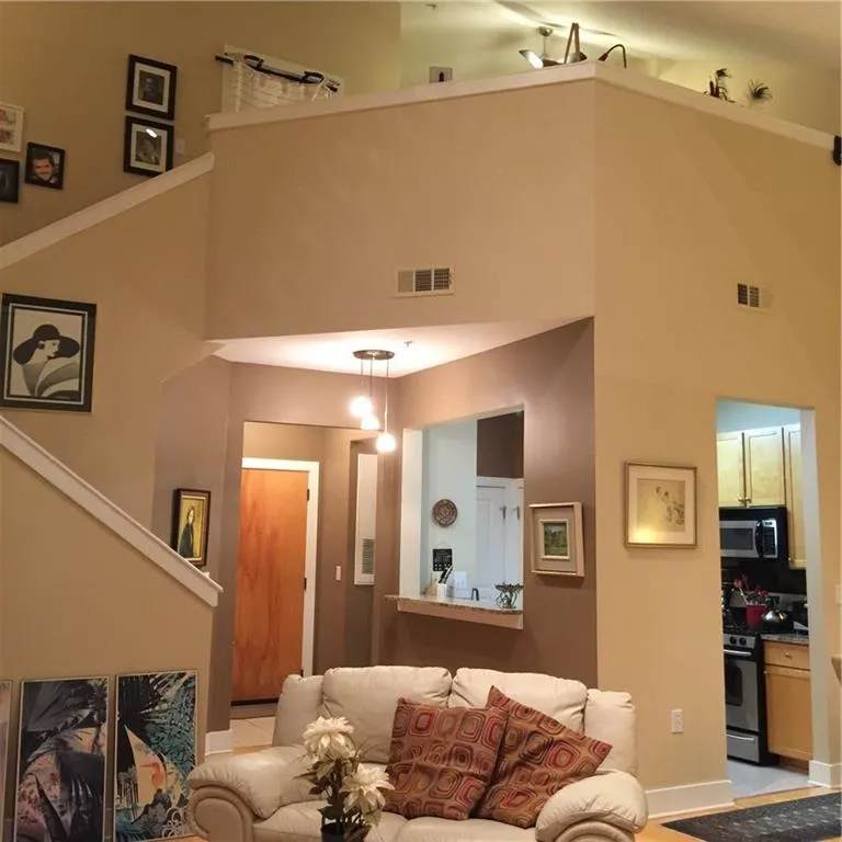 799 Hammond Drive Unit 404, Sandy Springs, Georgia 30328, 2 Bedrooms Bedrooms, ,2 BathroomsBathrooms,Residential,Sold,799 Hammond Drive Unit 404,5974615