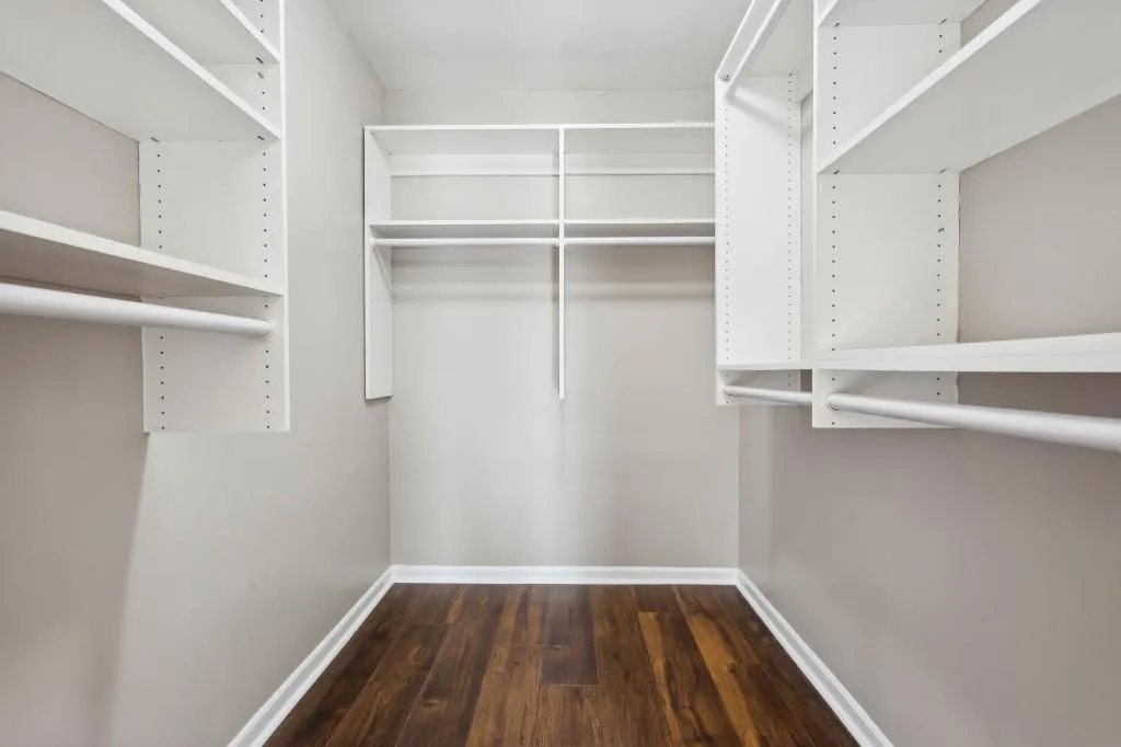 6851 Roswell Road Unit B-9, Sandy Springs, Georgia 30328, 3 Bedrooms Bedrooms, ,2 BathroomsBathrooms,Residential,Sold,6851 Roswell Road Unit B-9,7215884