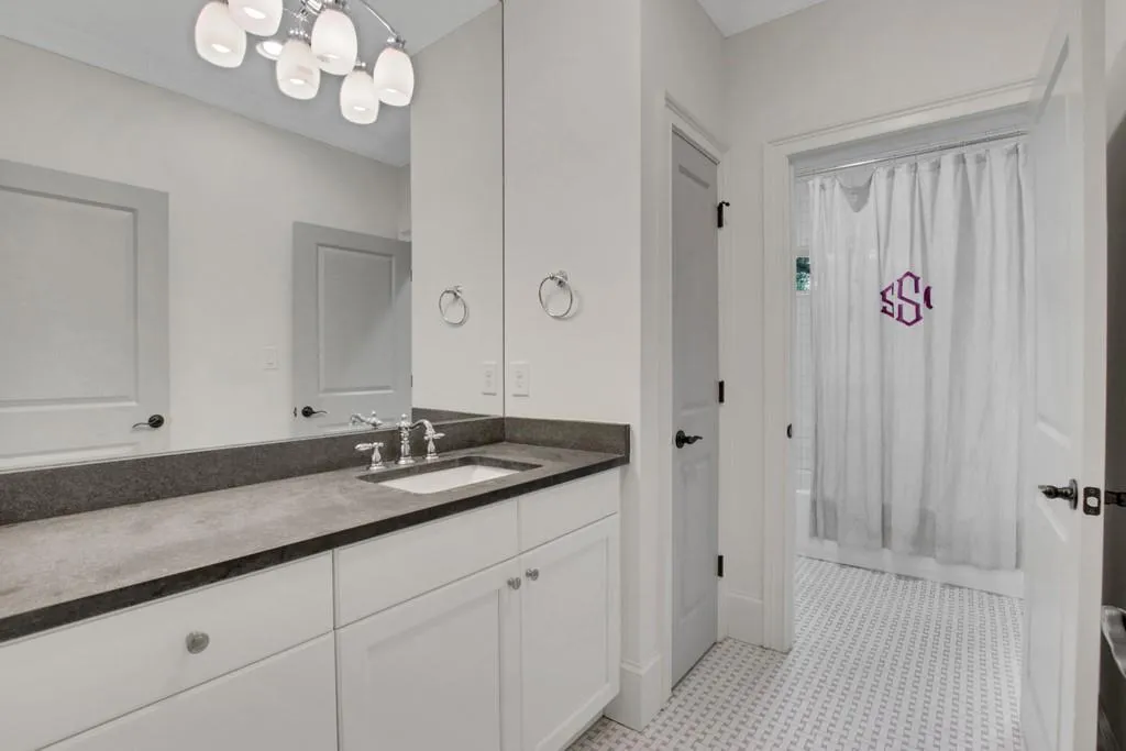 4585 Powers Ferry Road Nw, Atlanta, Georgia 30327, 5 Bedrooms Bedrooms, ,5 BathroomsBathrooms,Residential,Sold,4585 Powers Ferry Road Nw,6768300