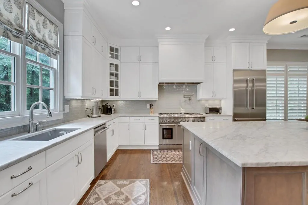 4585 Powers Ferry Road Nw, Atlanta, Georgia 30327, 5 Bedrooms Bedrooms, ,5 BathroomsBathrooms,Residential,Sold,4585 Powers Ferry Road Nw,6768300