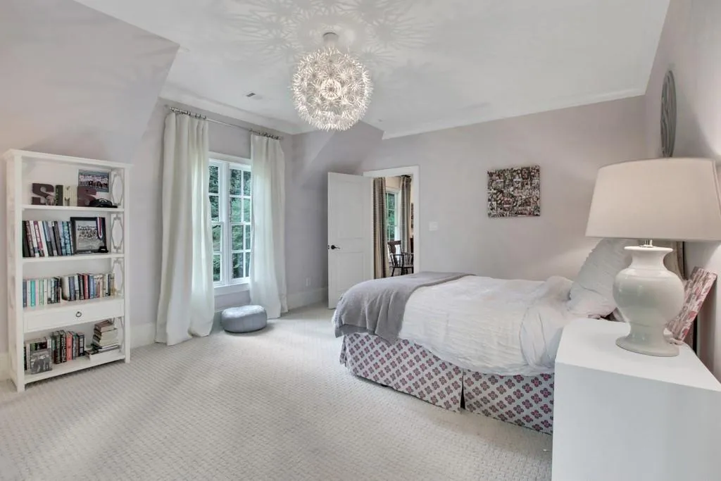 4585 Powers Ferry Road Nw, Atlanta, Georgia 30327, 5 Bedrooms Bedrooms, ,5 BathroomsBathrooms,Residential,Sold,4585 Powers Ferry Road Nw,6768300