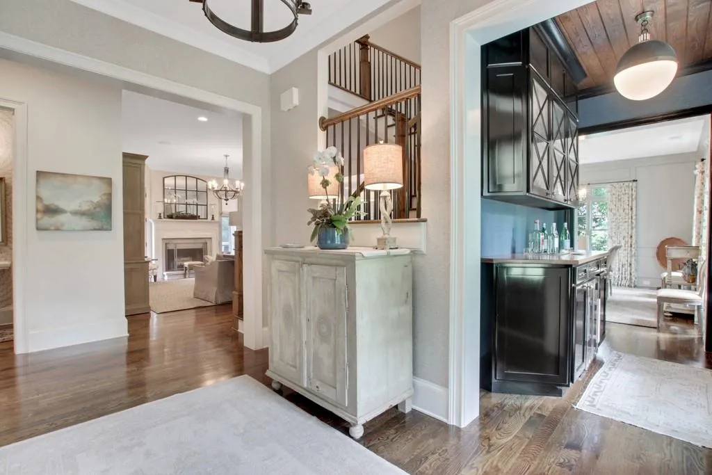 4585 Powers Ferry Road Nw, Atlanta, Georgia 30327, 5 Bedrooms Bedrooms, ,5 BathroomsBathrooms,Residential,Sold,4585 Powers Ferry Road Nw,6768300