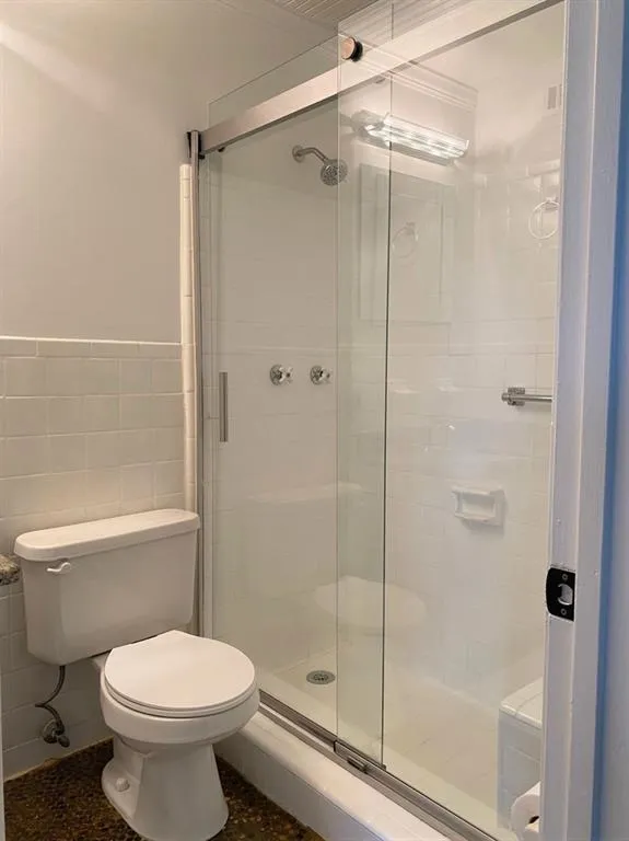 5400 Roswell Road Unit N3, Atlanta, Georgia 30342, 2 Bedrooms Bedrooms, ,2 BathroomsBathrooms,Residential,Sold,5400 Roswell Road Unit N3,6823153