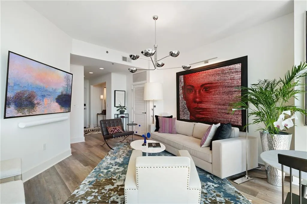 1080 Peachtree Street Ne Unit 3008, Atlanta, Georgia 30309, 1 Bedroom Bedrooms, ,1 BathroomBathrooms,Residential,For Sale,1080 Peachtree Street Ne Unit 3008,7664649