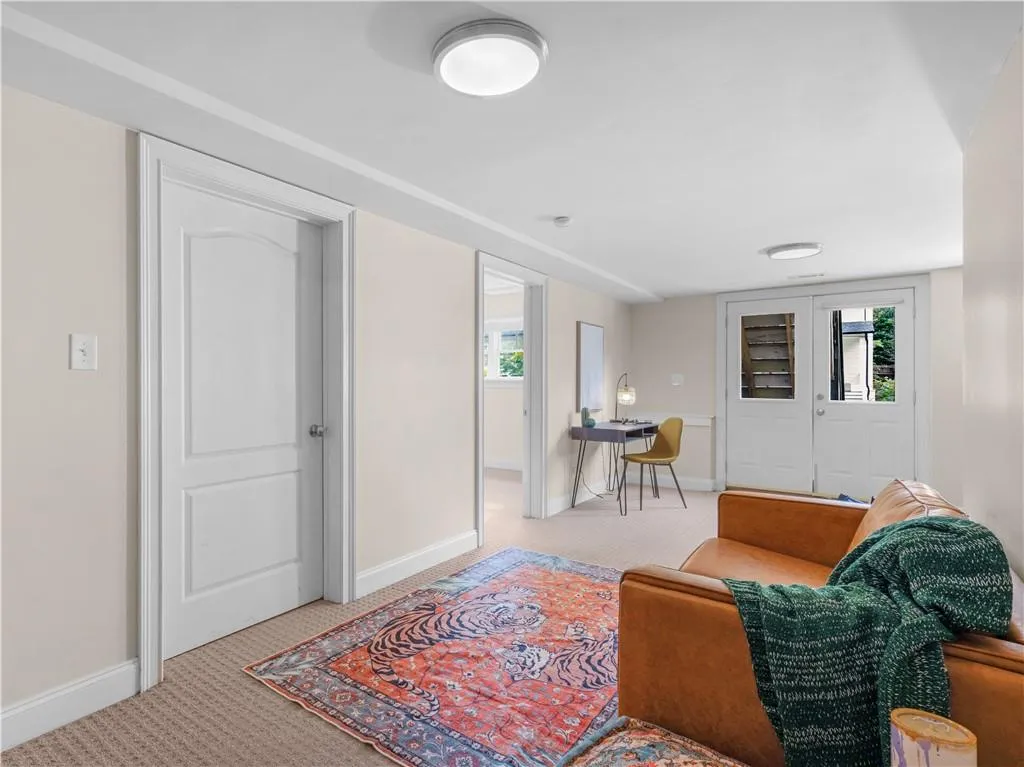 945 Longley Avenue Nw, Atlanta, Georgia 30318, 4 Bedrooms Bedrooms, 0 ,2 BathroomsBathrooms,Residential,For Sale,945 Longley Avenue Nw,7749701