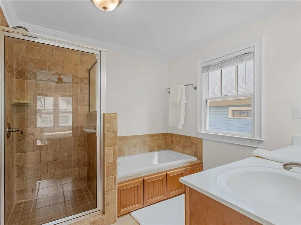 945 Longley Avenue Nw, Atlanta, Georgia 30318, 4 Bedrooms Bedrooms, 0 ,2 BathroomsBathrooms,Residential,For Sale,945 Longley Avenue Nw,7749701