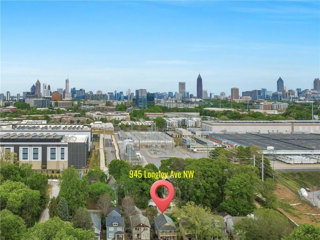 945 Longley Avenue Nw, Atlanta, Georgia 30318, 4 Bedrooms Bedrooms, 0 ,2 BathroomsBathrooms,Residential,For Sale,945 Longley Avenue Nw,7749701
