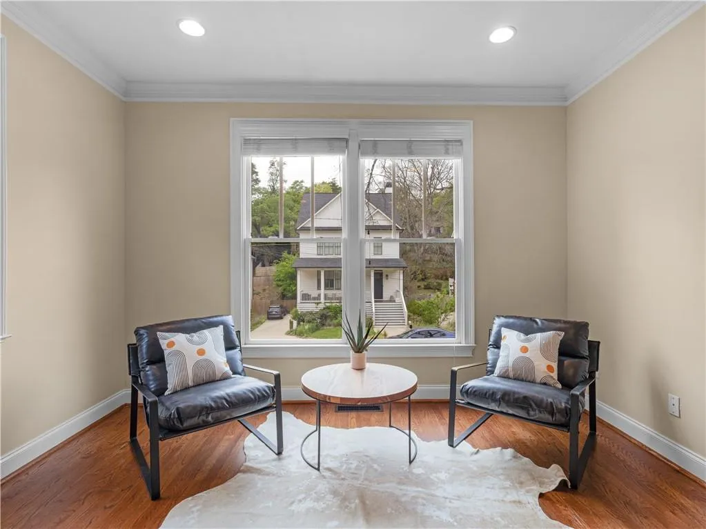 945 Longley Avenue Nw, Atlanta, Georgia 30318, 4 Bedrooms Bedrooms, 0 ,2 BathroomsBathrooms,Residential,For Sale,945 Longley Avenue Nw,7749701