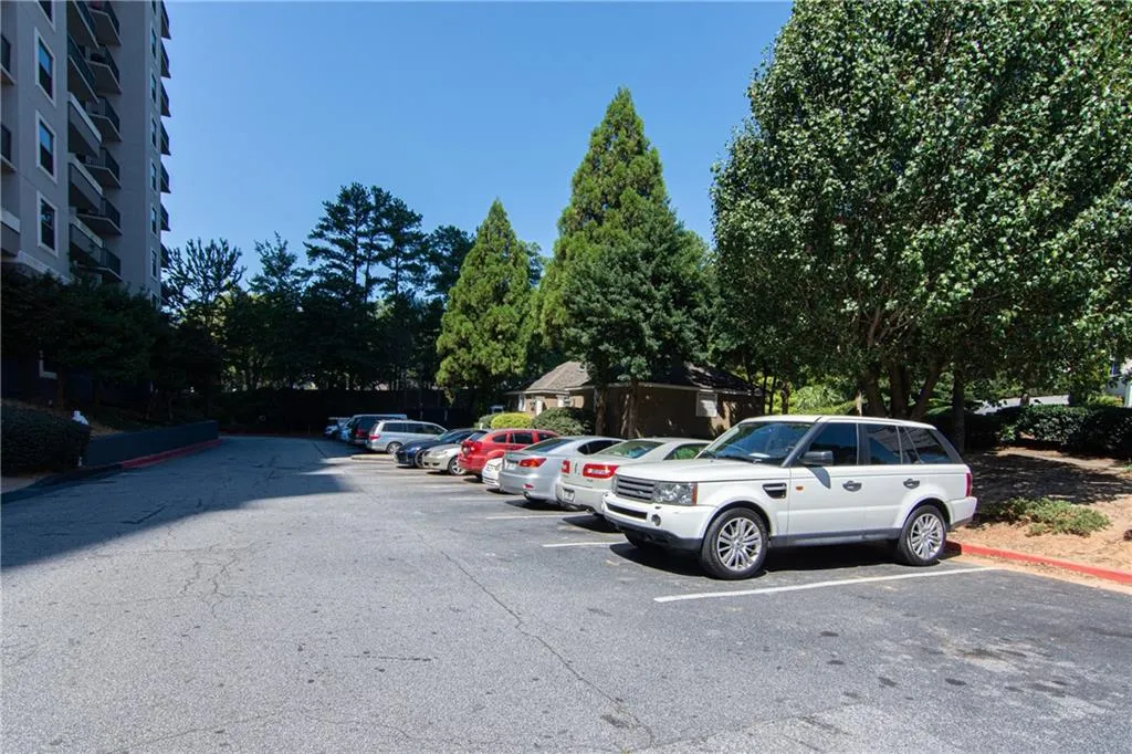795 Hammond Drive Unit 1707, Atlanta, Georgia 30328, 2 Bedrooms Bedrooms, ,2 BathroomsBathrooms,Residential,Sold,795 Hammond Drive Unit 1707,7110838