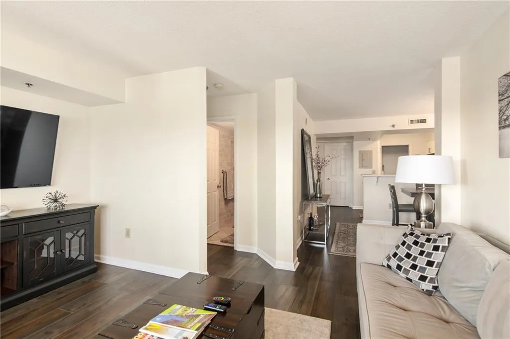 795 Hammond Drive Unit 1707, Atlanta, Georgia 30328, 2 Bedrooms Bedrooms, ,2 BathroomsBathrooms,Residential,Sold,795 Hammond Drive Unit 1707,7110838