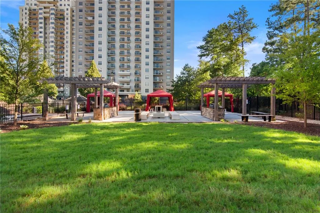 795 Hammond Drive Unit 1707, Atlanta, Georgia 30328, 2 Bedrooms Bedrooms, ,2 BathroomsBathrooms,Residential,Sold,795 Hammond Drive Unit 1707,7110838