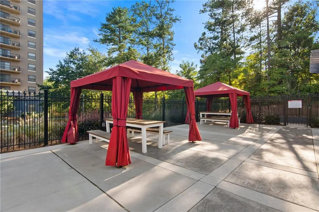 795 Hammond Drive Unit 1707, Atlanta, Georgia 30328, 2 Bedrooms Bedrooms, ,2 BathroomsBathrooms,Residential,Sold,795 Hammond Drive Unit 1707,7110838