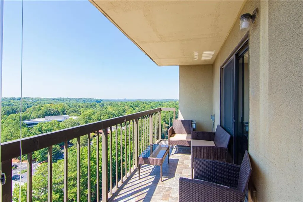795 Hammond Drive Unit 1707, Atlanta, Georgia 30328, 2 Bedrooms Bedrooms, ,2 BathroomsBathrooms,Residential,Sold,795 Hammond Drive Unit 1707,7110838