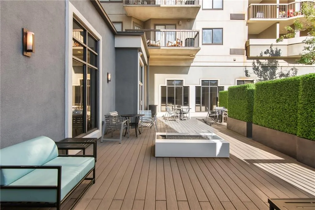 795 Hammond Drive Unit 1707, Atlanta, Georgia 30328, 2 Bedrooms Bedrooms, ,2 BathroomsBathrooms,Residential,Sold,795 Hammond Drive Unit 1707,7110838