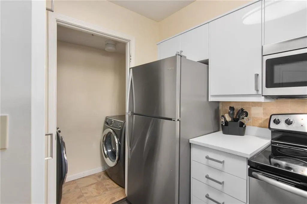 795 Hammond Drive Unit 1707, Atlanta, Georgia 30328, 2 Bedrooms Bedrooms, ,2 BathroomsBathrooms,Residential,Sold,795 Hammond Drive Unit 1707,7110838