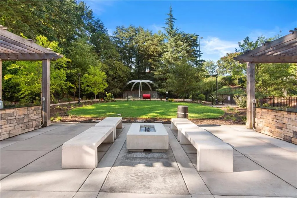 795 Hammond Drive Unit 1707, Atlanta, Georgia 30328, 2 Bedrooms Bedrooms, ,2 BathroomsBathrooms,Residential,Sold,795 Hammond Drive Unit 1707,7110838