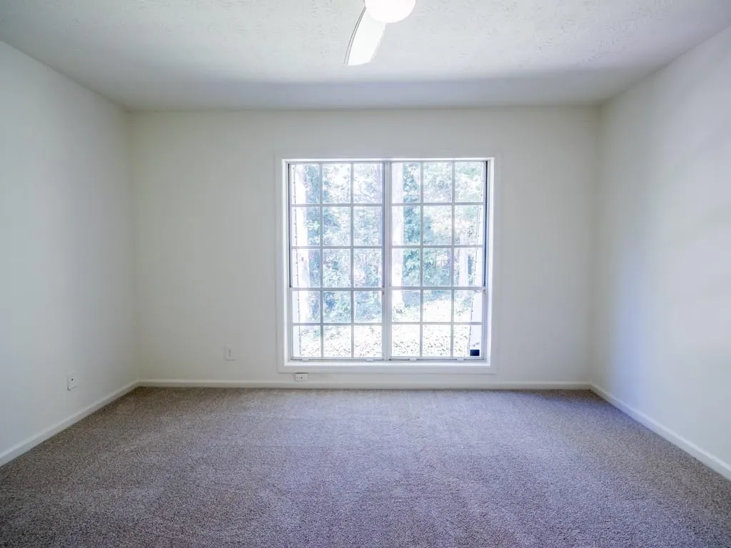 5550 Chemin De Vie Unit 5550, Sandy Springs, Georgia 30342, 3 Bedrooms Bedrooms, ,2 BathroomsBathrooms,Residential,Sold,5550 Chemin De Vie Unit 5550,5925564