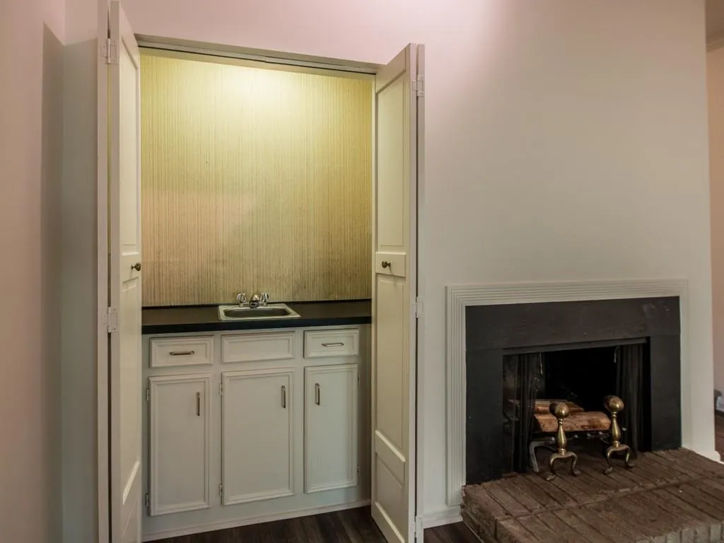 5550 Chemin De Vie Unit 5550, Sandy Springs, Georgia 30342, 3 Bedrooms Bedrooms, ,2 BathroomsBathrooms,Residential,Sold,5550 Chemin De Vie Unit 5550,5925564