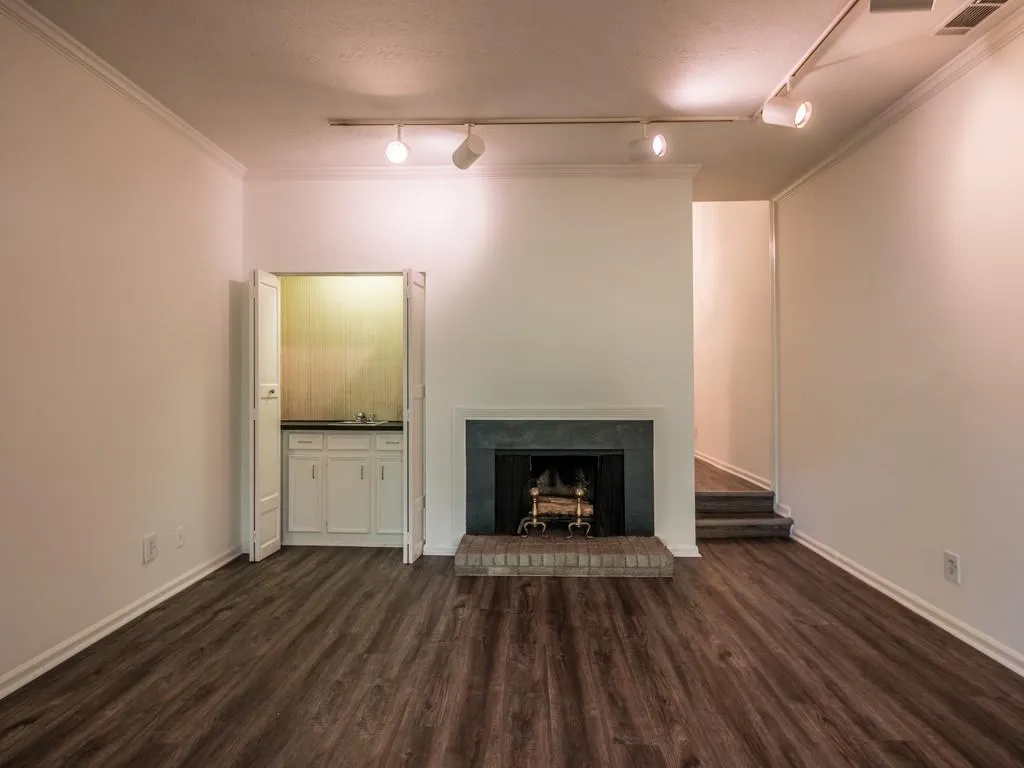 5550 Chemin De Vie Unit 5550, Sandy Springs, Georgia 30342, 3 Bedrooms Bedrooms, ,2 BathroomsBathrooms,Residential,Sold,5550 Chemin De Vie Unit 5550,5925564