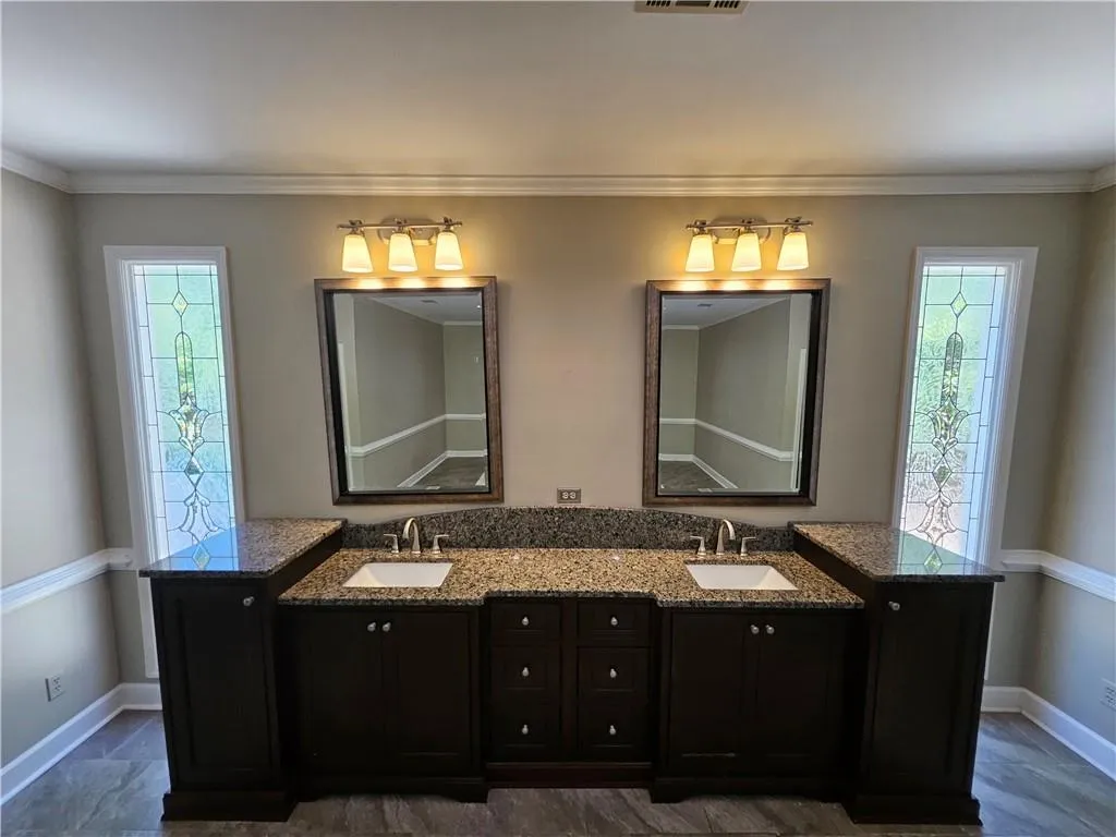 7635 Blandford Place, Atlanta, Georgia 30350, 5 Bedrooms Bedrooms, ,4 BathroomsBathrooms,Residential,For Sale,7635 Blandford Place,7710231